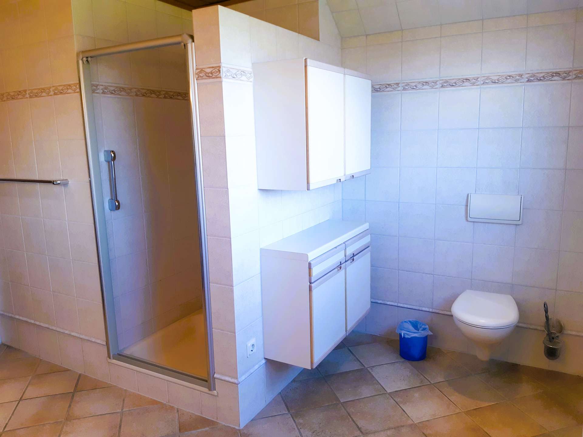 großes Badezimmer im OG, Bild 2