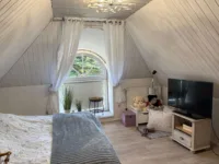 Schlafzimmer DG