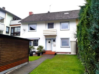 Zentral und sofort bezugsfreie Eigentumswohnung mit Garage in Nordenham, 26954 Nordenham, Wohnung